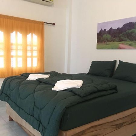 Bamboo Hostel Thakhek Exterior photo